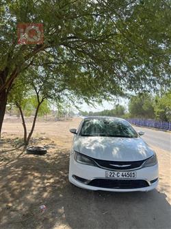 Chrysler 200